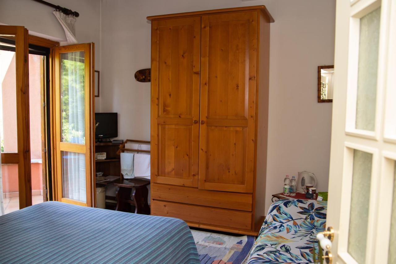 B&B Villa Il Noce Picinisco ภายนอก รูปภาพ
